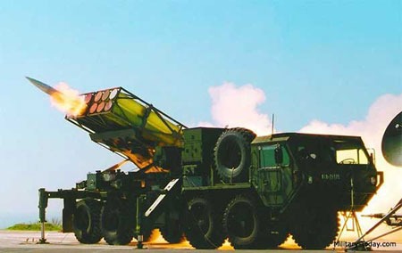 Hệ thống tên lửa Ray Ting 2000.
